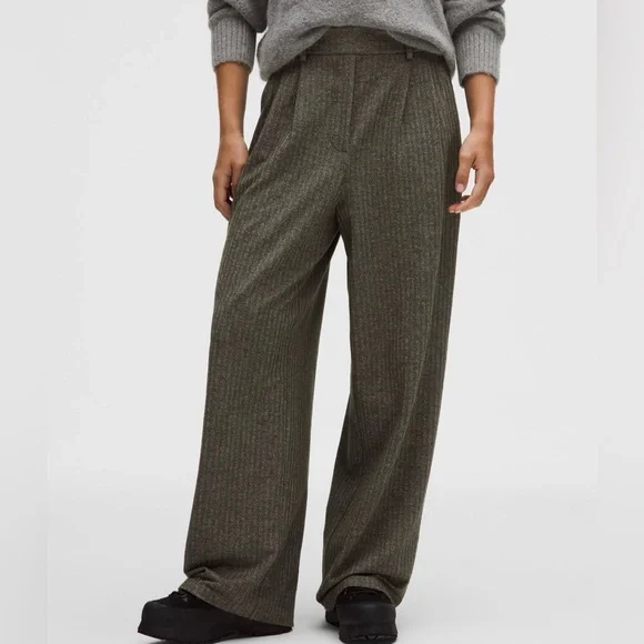 Lululemon - Daydrift High Rise Trouser *Short *Herringbone - NWT - Picture 7 of 8